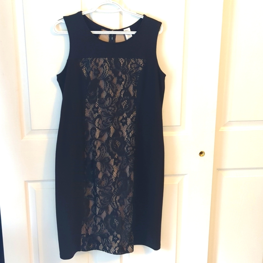 Women's dress size L